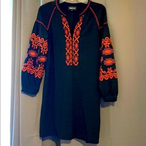 Long sleeve beautiful detail dress
